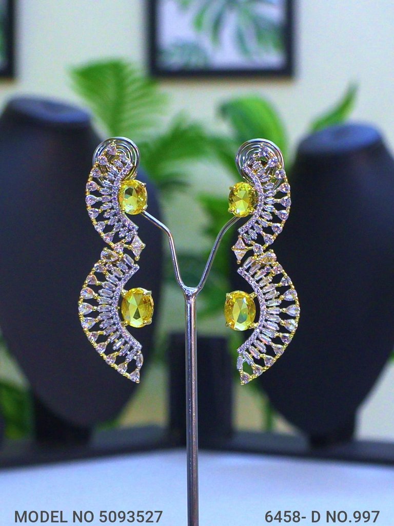 Partywear Jewelry - View 3