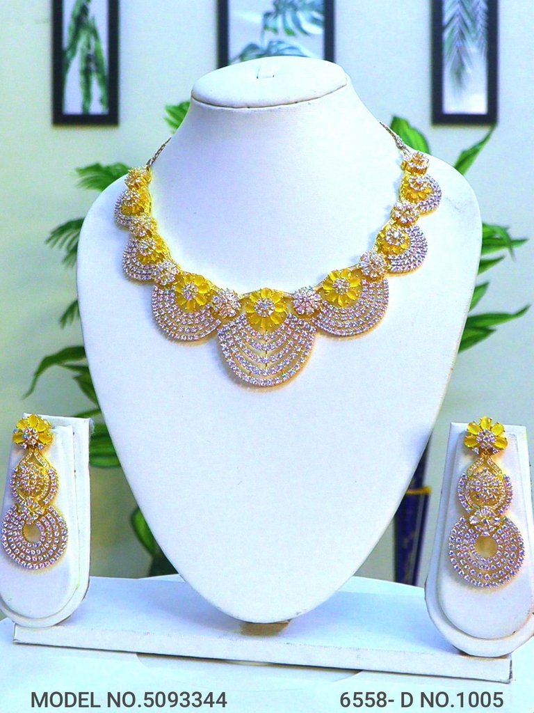 Wholesale Traditional Necklace Set - Amaara World