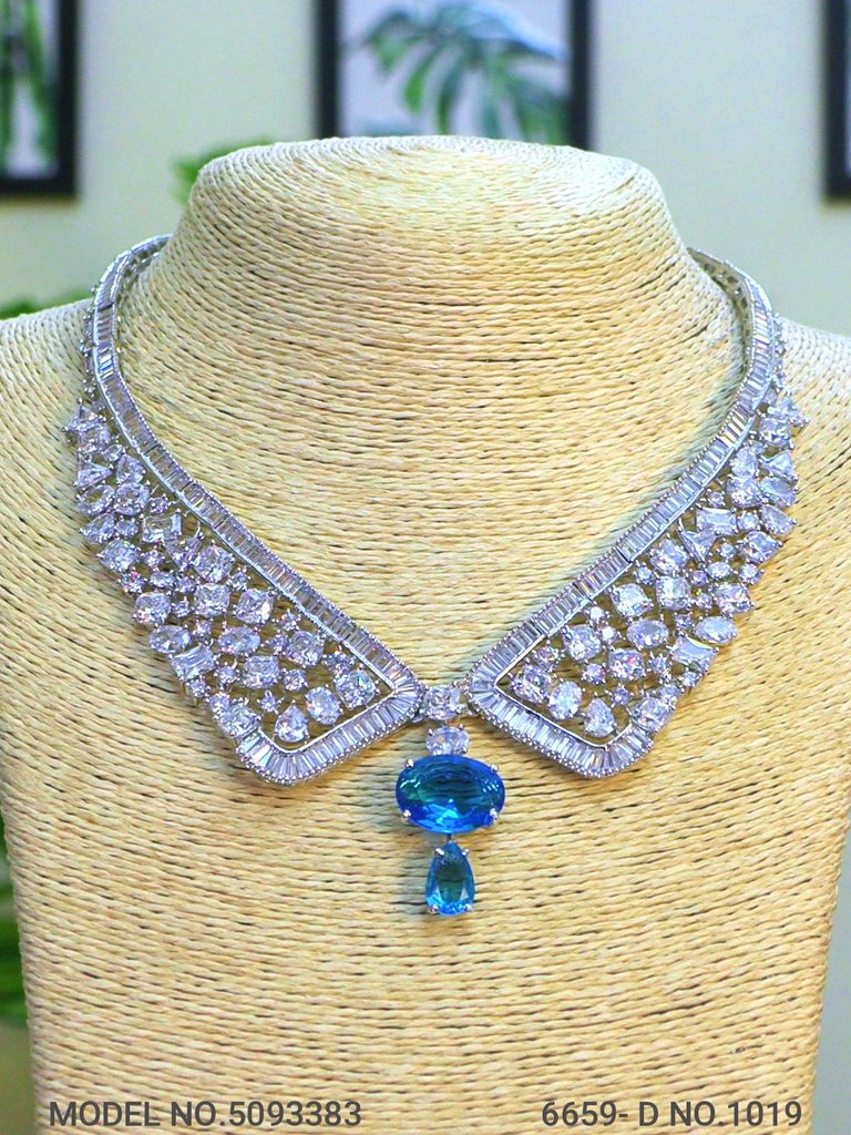 Statement American Diamond Set - View 2