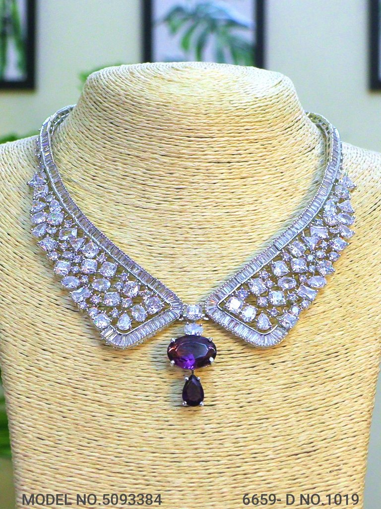 Indian Craftsmanship at its Best ! - View 2