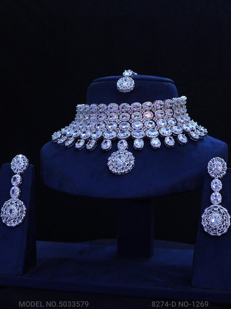 Choker Necklaces