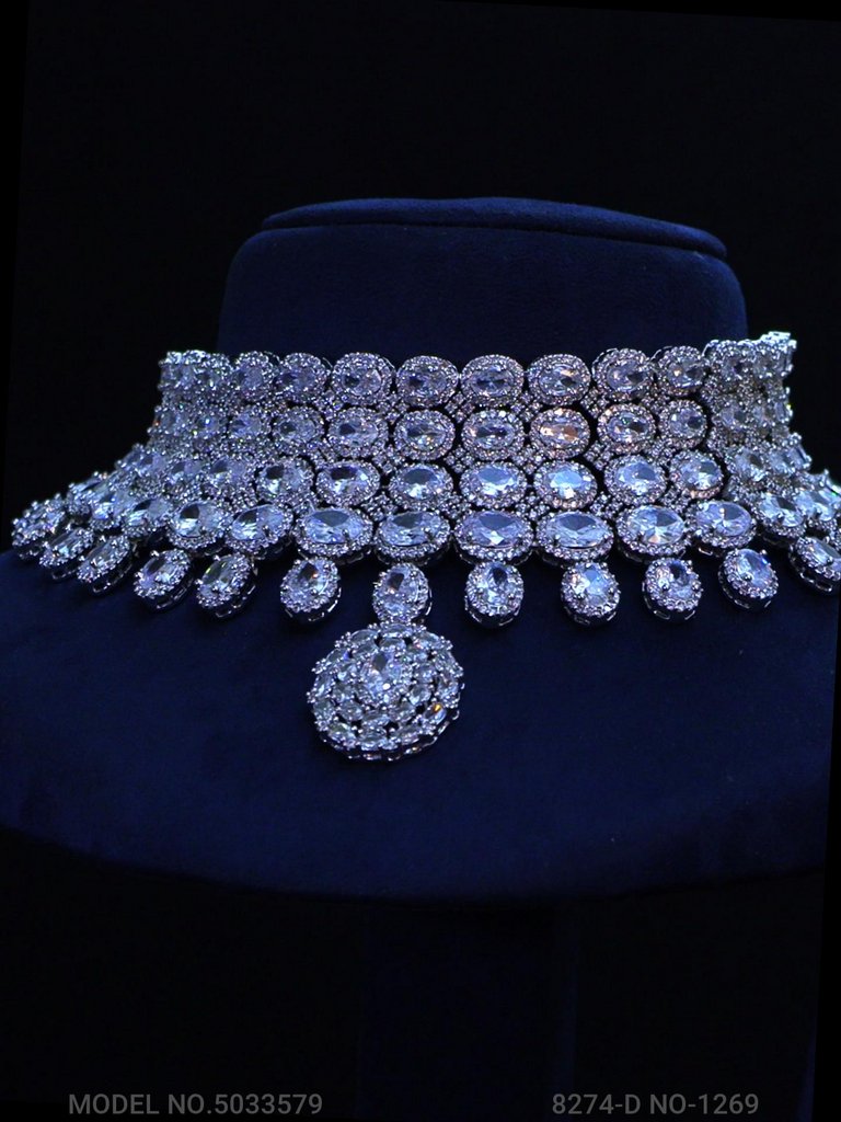 Choker Necklaces