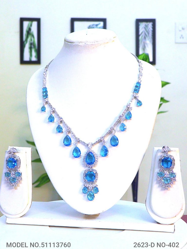 Unconventional Attitude Necklace - Amaara World