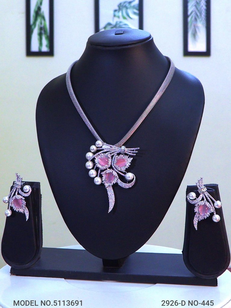 Classic Pendant | AD Jewellery | Handcrafted - Style 6 - Amaara World