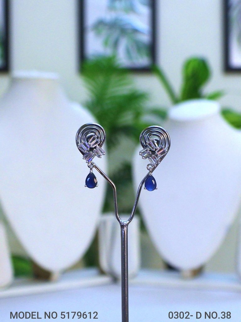 Crystal CZ Studs | Gift for your Wife - Style 1 - Amaara World