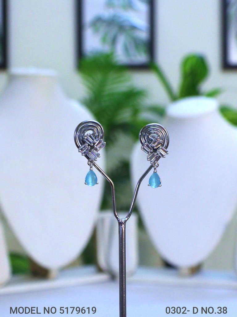 Crystal CZ Studs | Gift for your Wife - Style 8 - Amaara World