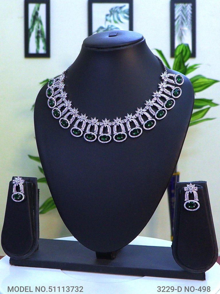 A Classic Cz Set for all Parties - Amaara World