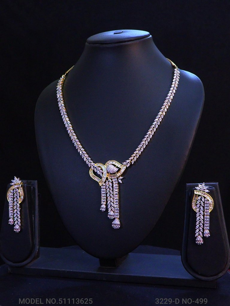 Smart Alternative to Expensive Diamond Jewelry - Amaara World USA - SKU 51113625