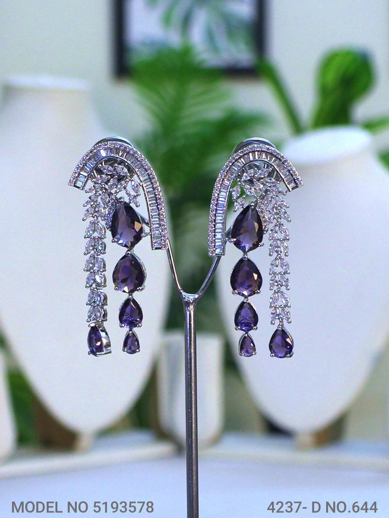 Original Cz Traditional Necklace - View 3