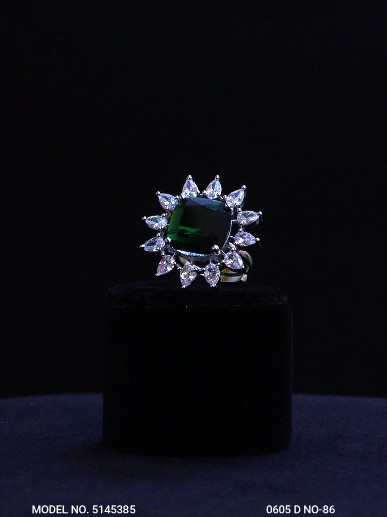 Radiant Queen Ring - Style 1 - Amaara World