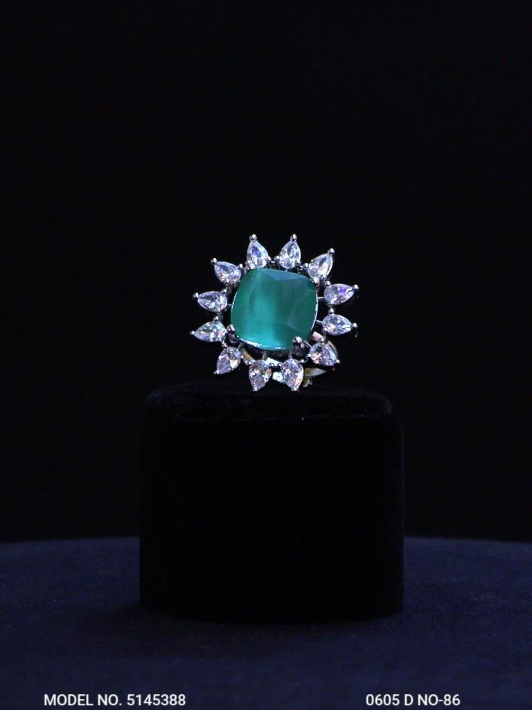 Radiant Queen Ring - Style 3 - Amaara World