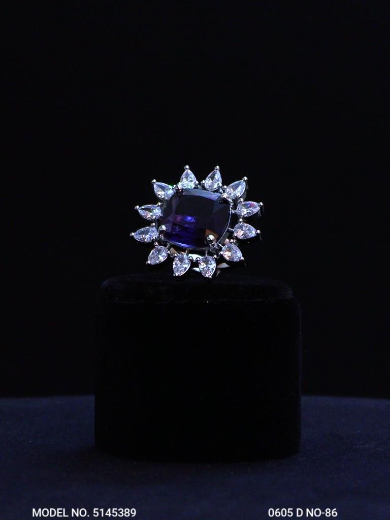 Radiant Queen Ring - Style 4 - Amaara World
