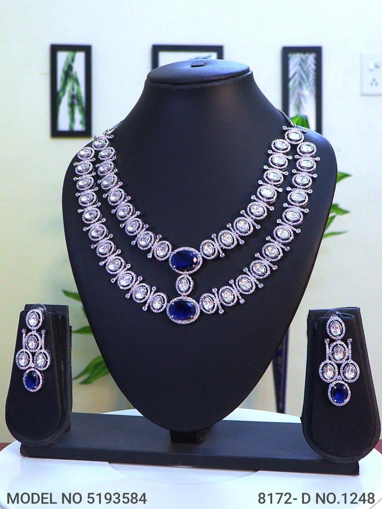 Need to woo a Woman ! Here it is.. - Style 2 - Amaara World
