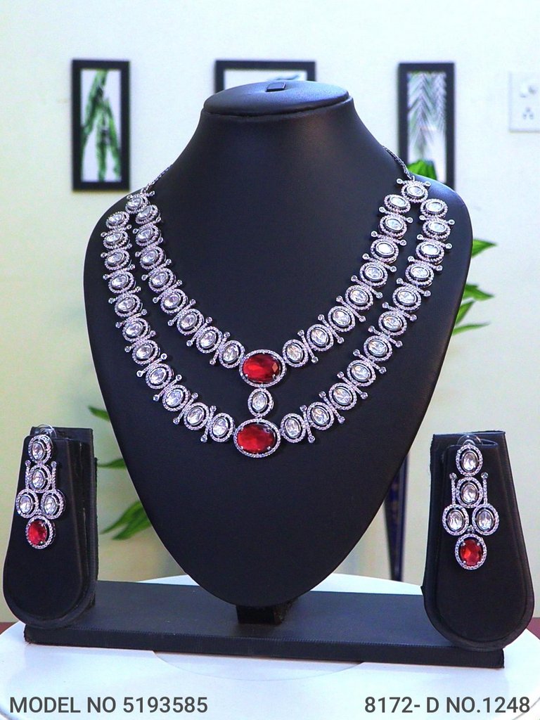 Need to woo a Woman ! Here it is.. - Style 3 - Amaara World