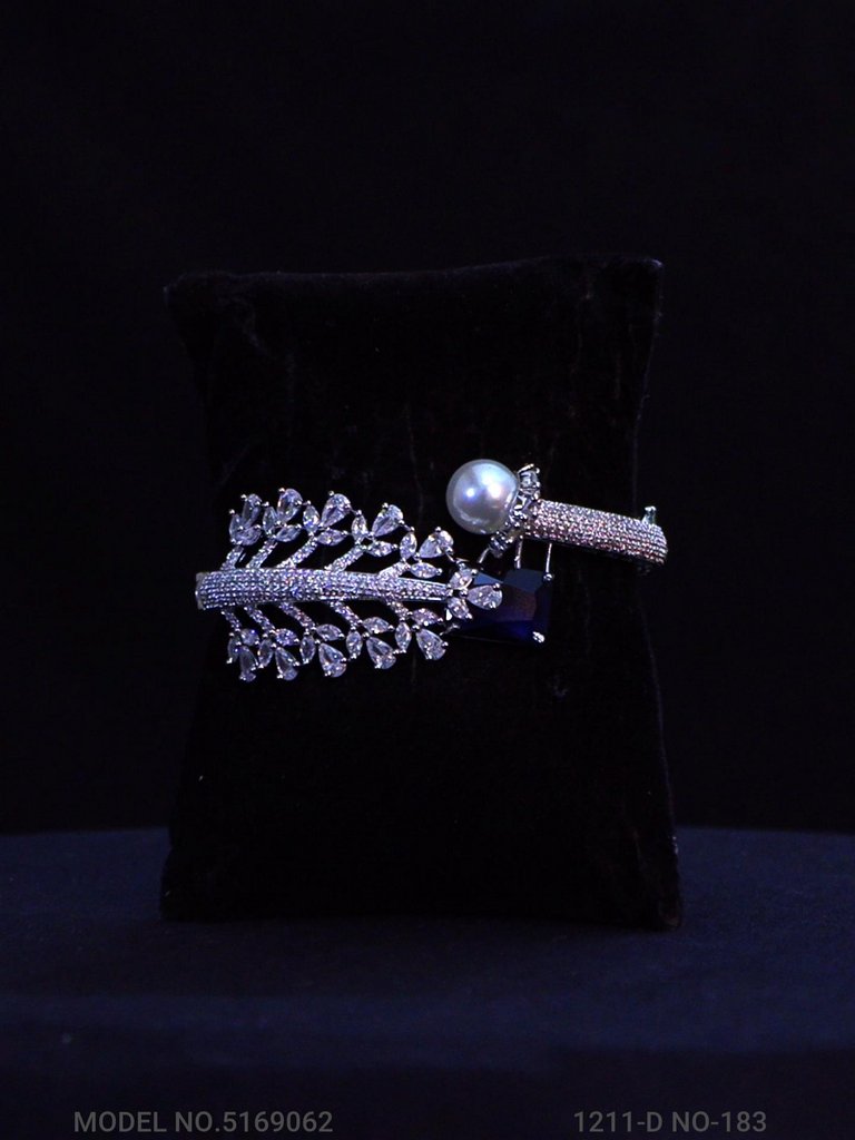 Celestial CZ Band - Style 1 - Amaara World