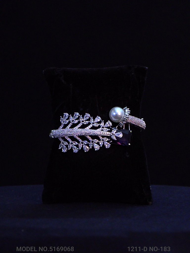 Celestial CZ Band - Style 2 - Amaara World