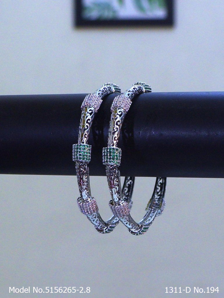 Spark Fit CZ - Amaara World USA - SKU 5156265