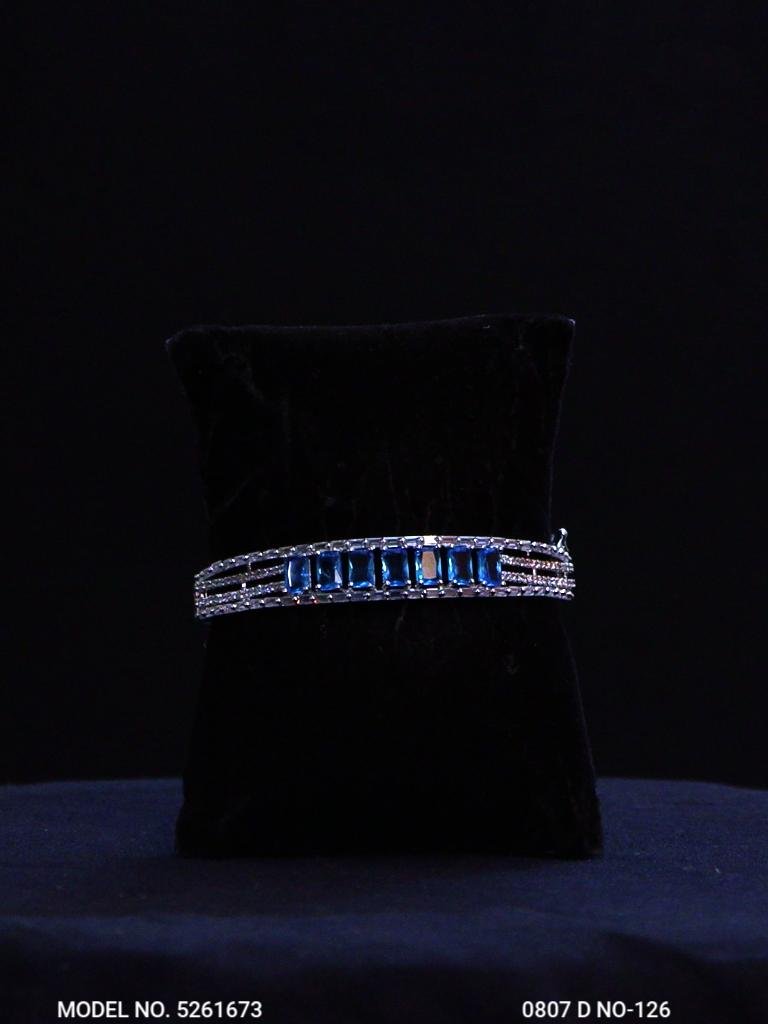 Sleek Spark CZ - Style 3 - Amaara World