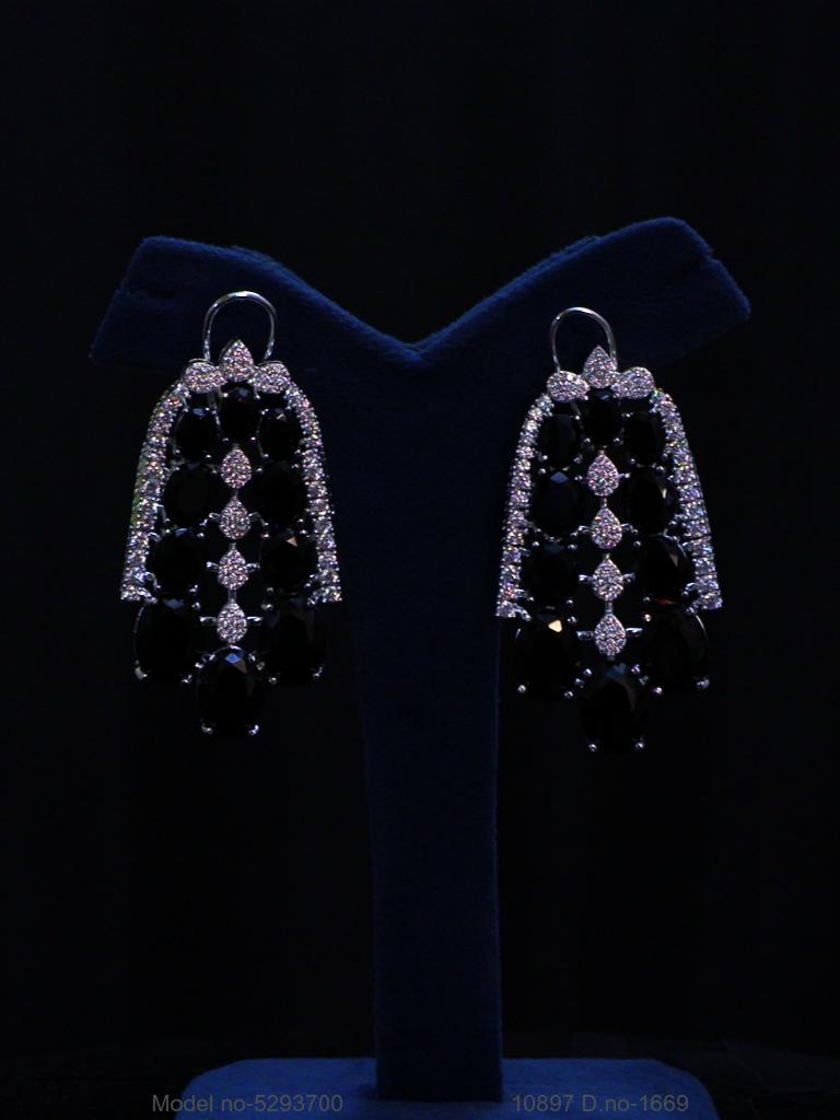 Original Zircon Necklace Set - View 3 - Amaara World