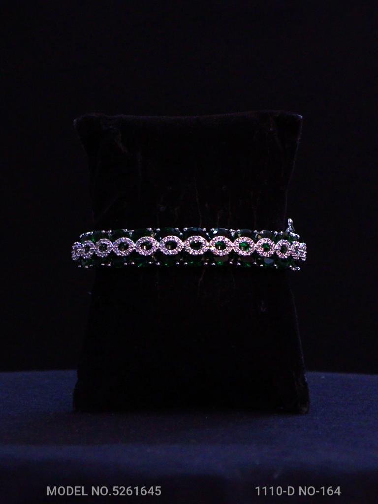 Crystal Shine Bracelet - Style 1 - Amaara World