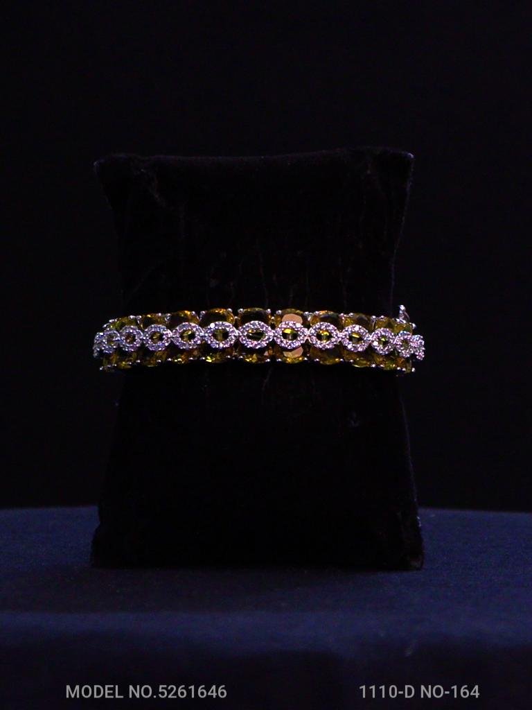 Crystal Shine Bracelet - Style 2 - Amaara World