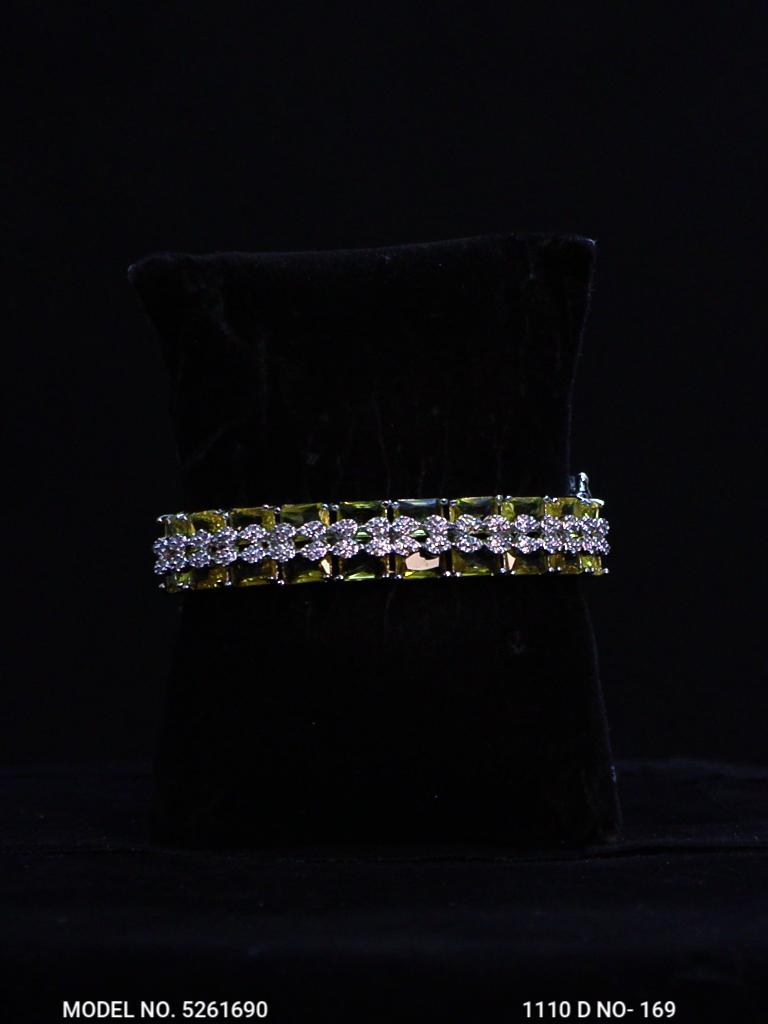 Celestial CZ Band - Style 3 - Amaara World