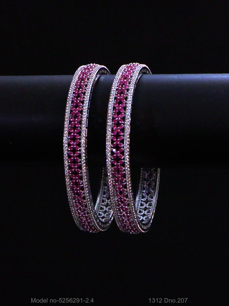International Glow CZ - Amaara World USA - SKU 5256291