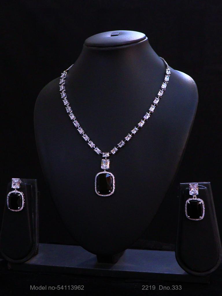 Look Awesome in every Occasion - Style 2 - Amaara World