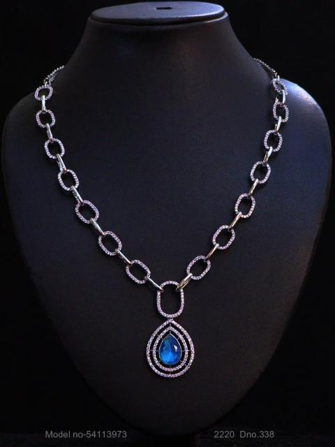 Classic Necklace Set - View 3