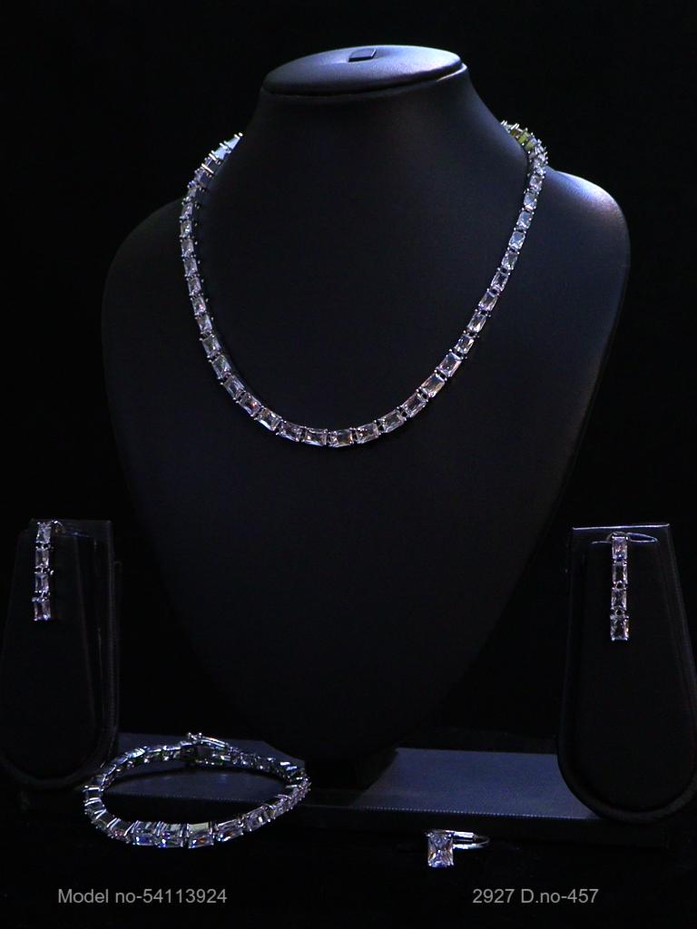 Classic Necklace | AD Jewellery | Handcrafted - Style 1 - Amaara World
