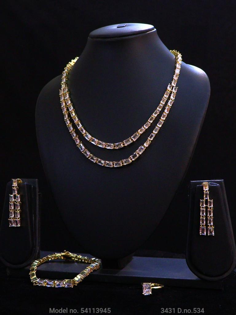 Classical Yet Trendy | Jewelry Set - Style 6 - Amaara World