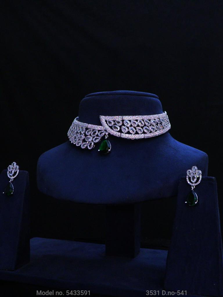 Designer Jewelry Set for Weddings