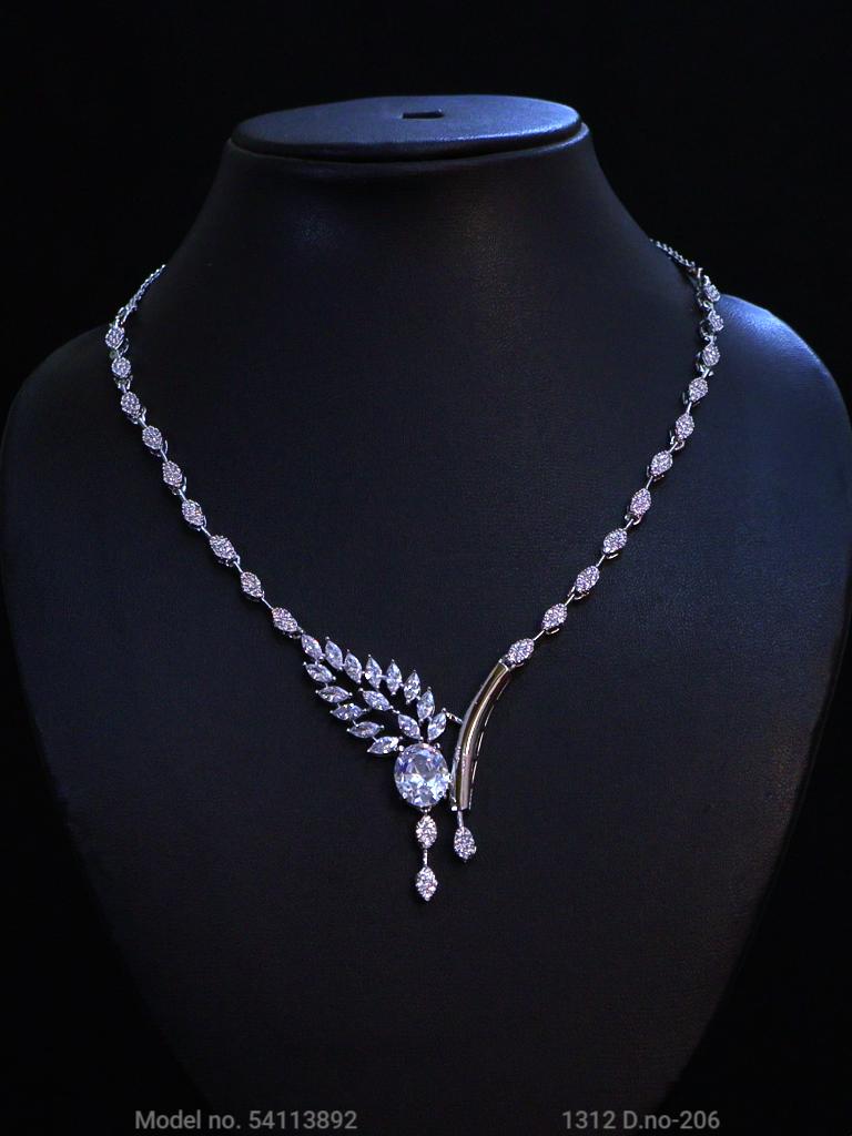 Classic Necklace Set - View 2 - Amaara World