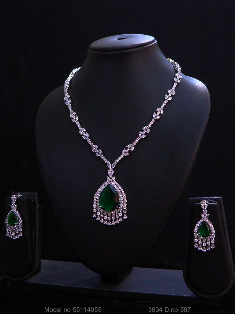 Wedding Gifts for Wedding Parties