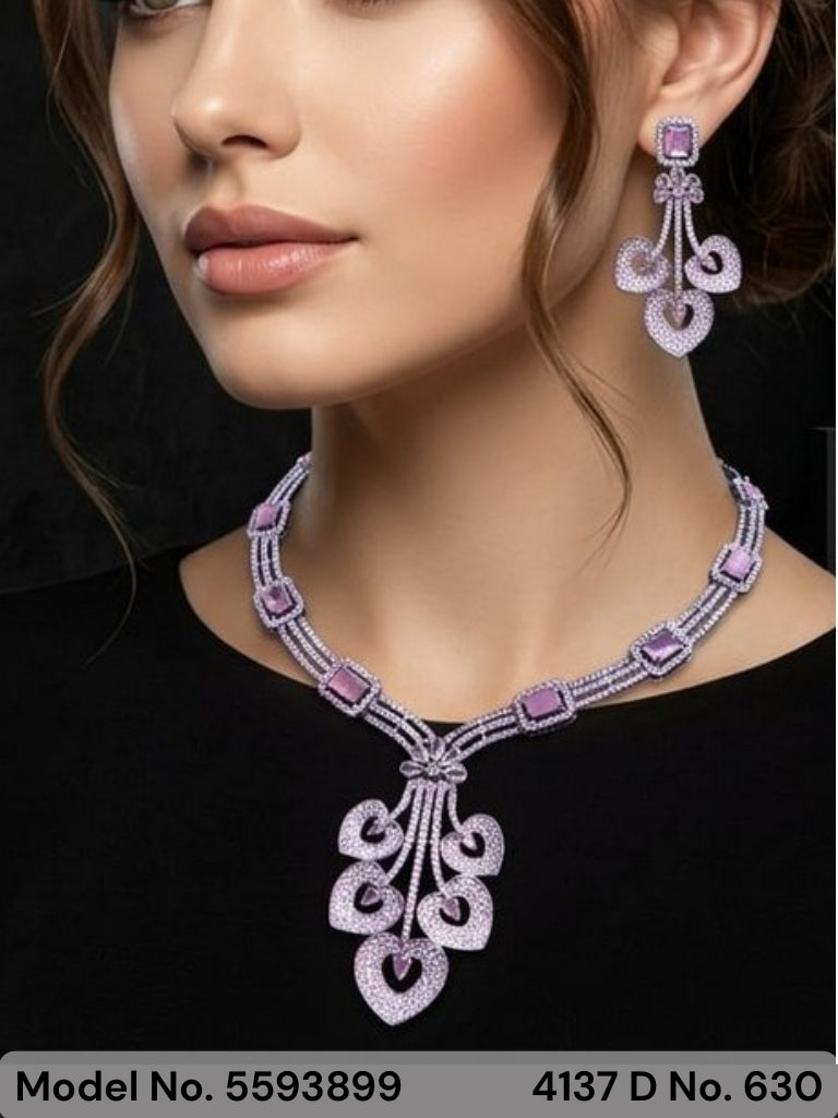 Friendship of Tradition and Trend - Style 4 - Amaara World