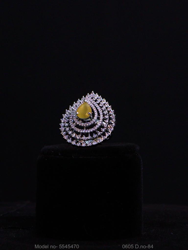 Luxe Shine Ring - Style 7 - Amaara World