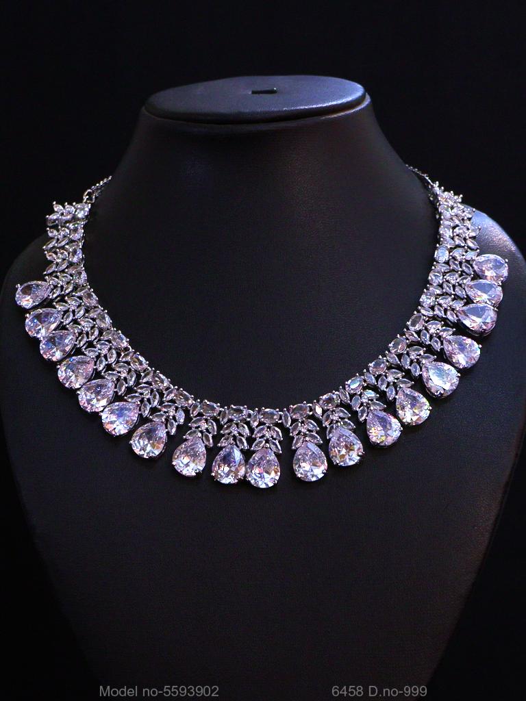 Traditional American Diamond Set