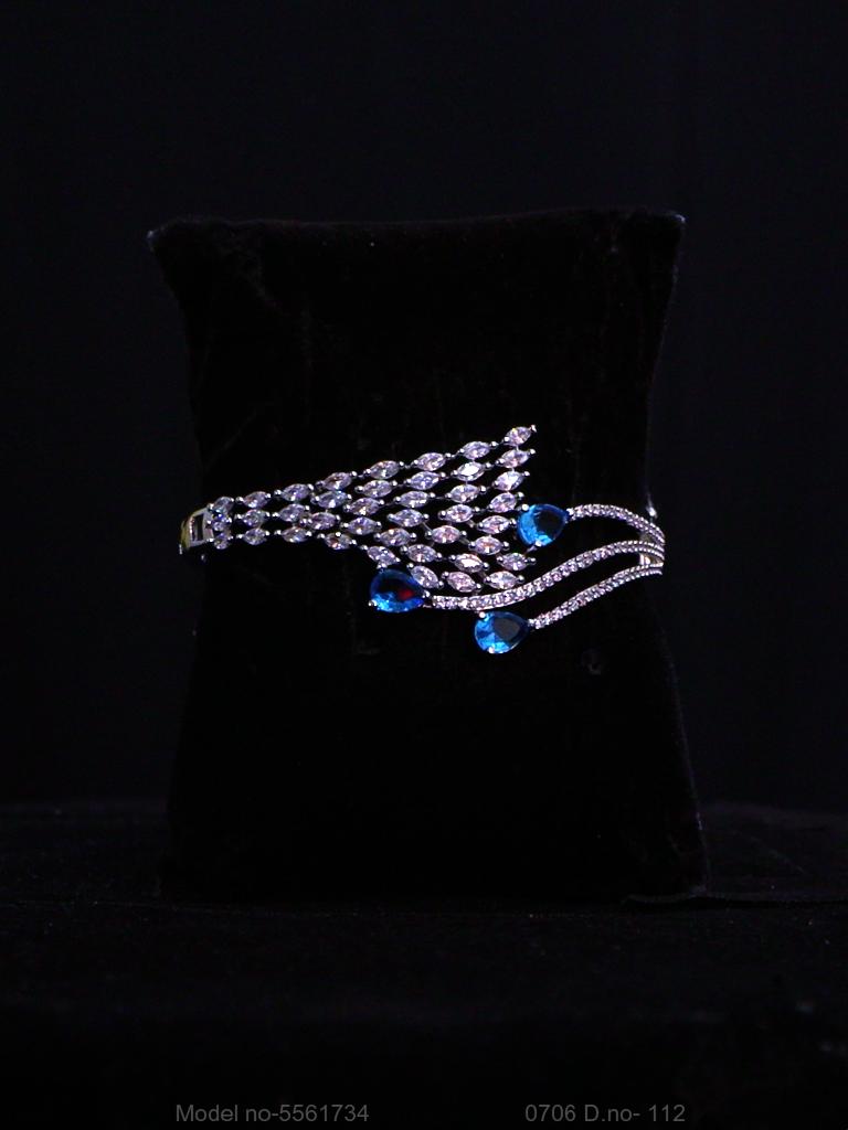 Elite Sparkle CZ - Style 7 - Amaara World