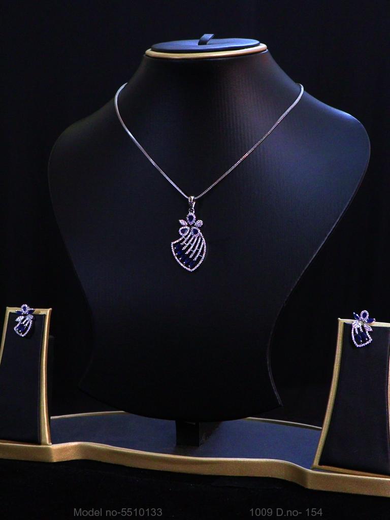 American Diamond Pendant Set - Style 2 - Amaara World