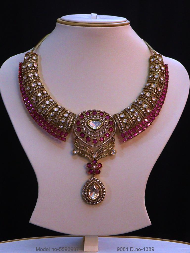 The best Gift for a Woman ! Jewelry - View 3