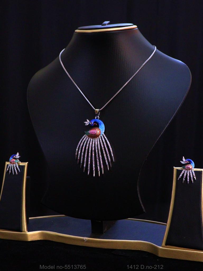 Handcrafted Masterpiece | Cz Pendant Set - Style 1 - Amaara World