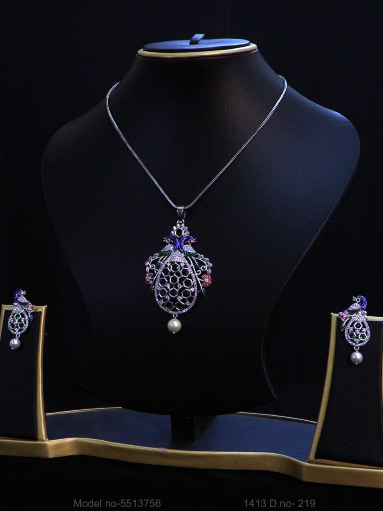 Classic Pendant | AD Jewellery | Handcrafted - Style 4 - Amaara World