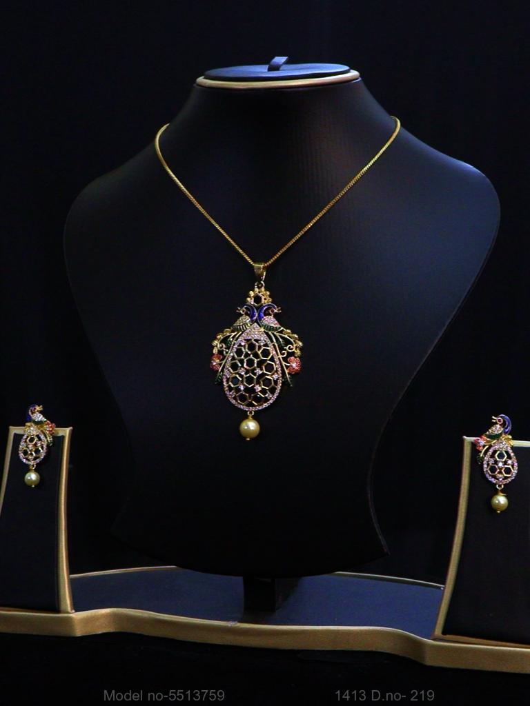 Classic Pendant | AD Jewellery | Handcrafted - Style 7 - Amaara World