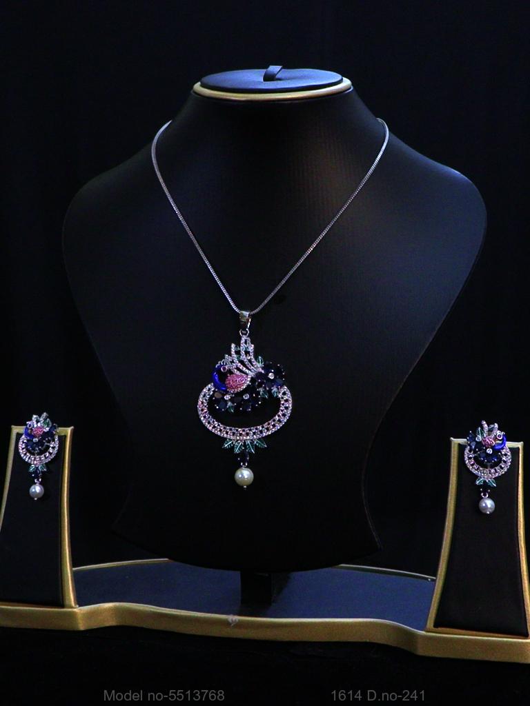 American Diamond Pendant Set - Style 2 - Amaara World