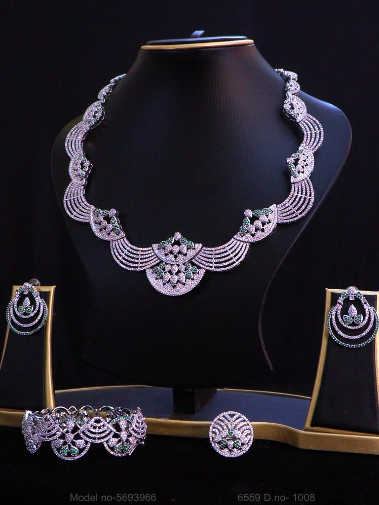 Bridesmaid Necklace Set for Traditional Weddings - Style 3 - Amaara World