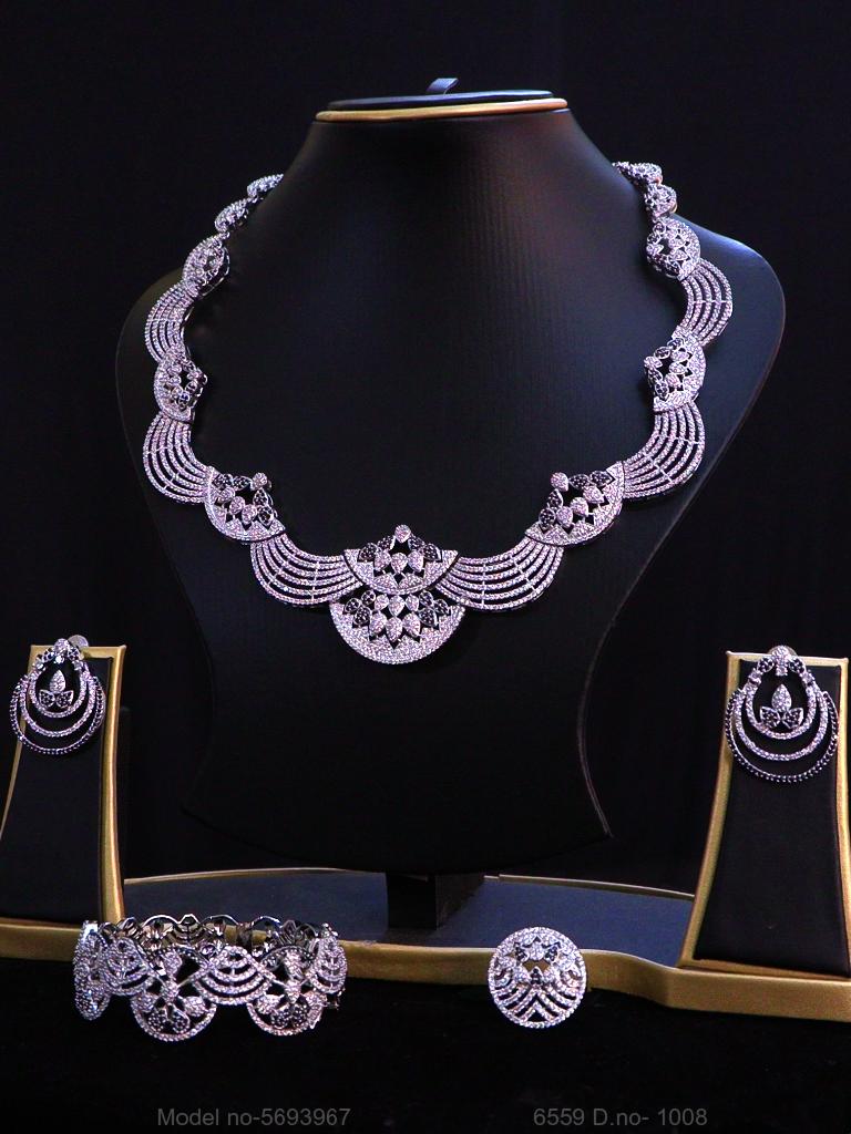 Bridesmaid Necklace Set for Traditional Weddings - Style 4 - Amaara World