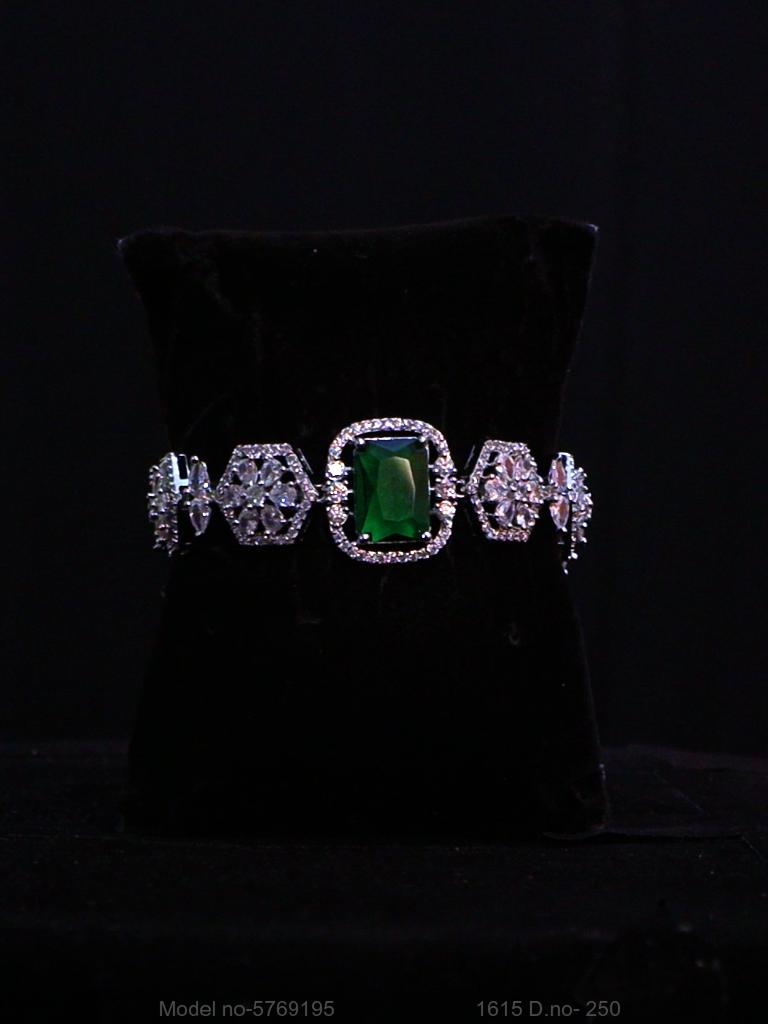 Crystal Trend Band - Style 4 - Amaara World