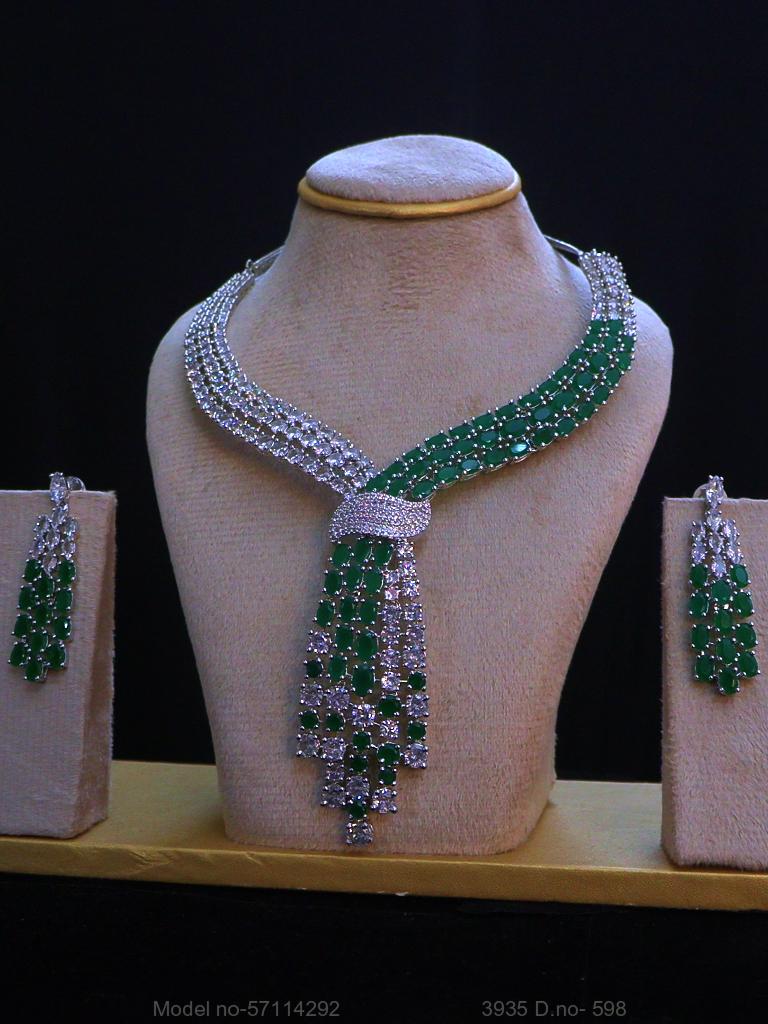 A necklace Set for all Occasions ! - View 2