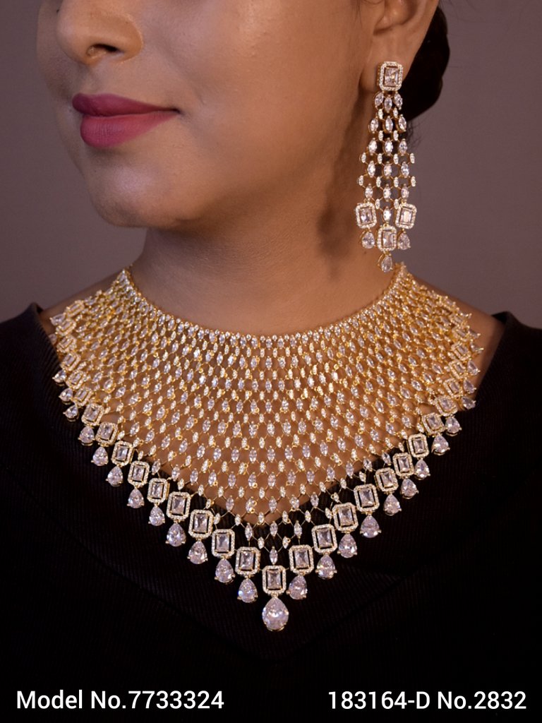 Jewelry made with original Zircons! - 7733324 - View 1