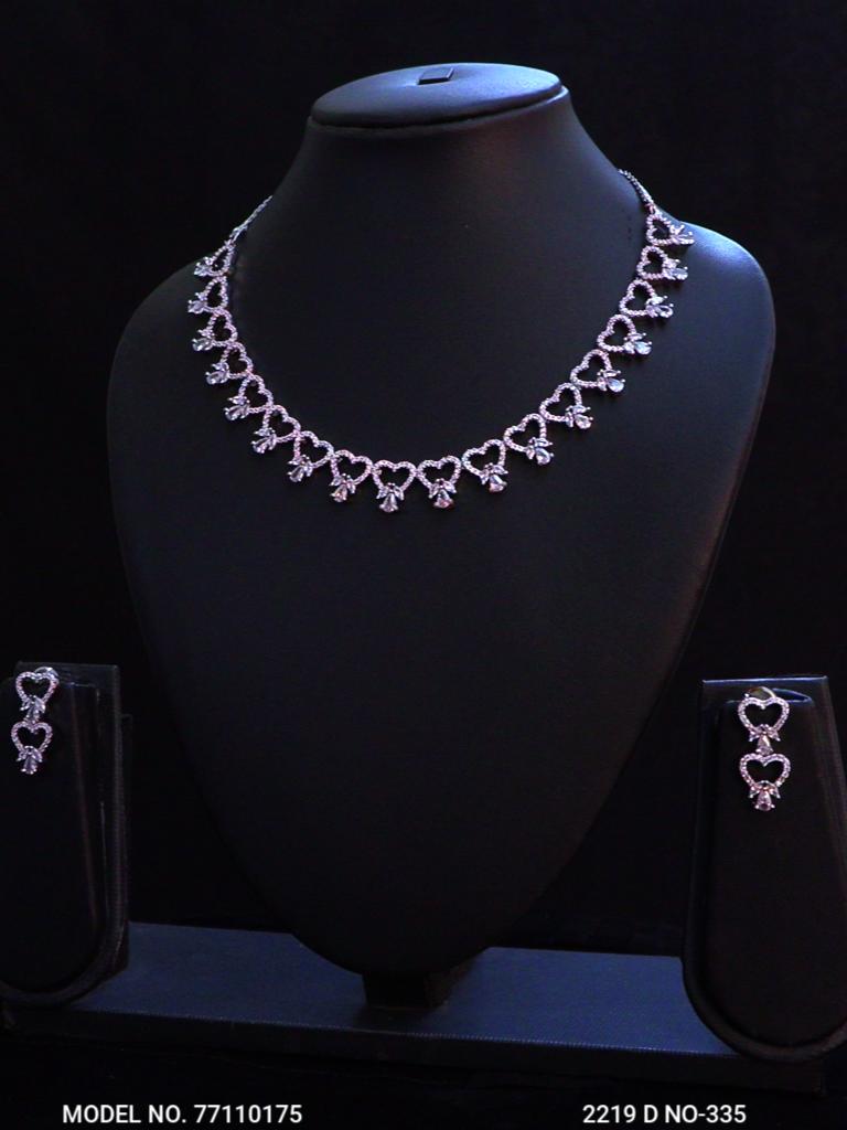 Be a Showstopper in any Party ! - Style 4 - Amaara World